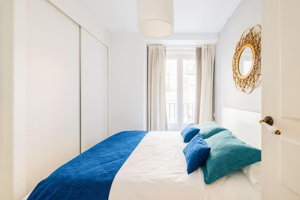 Amazing Flat 5 Balconies In Chueca - Gran Via Apartment Madrid Exterior foto